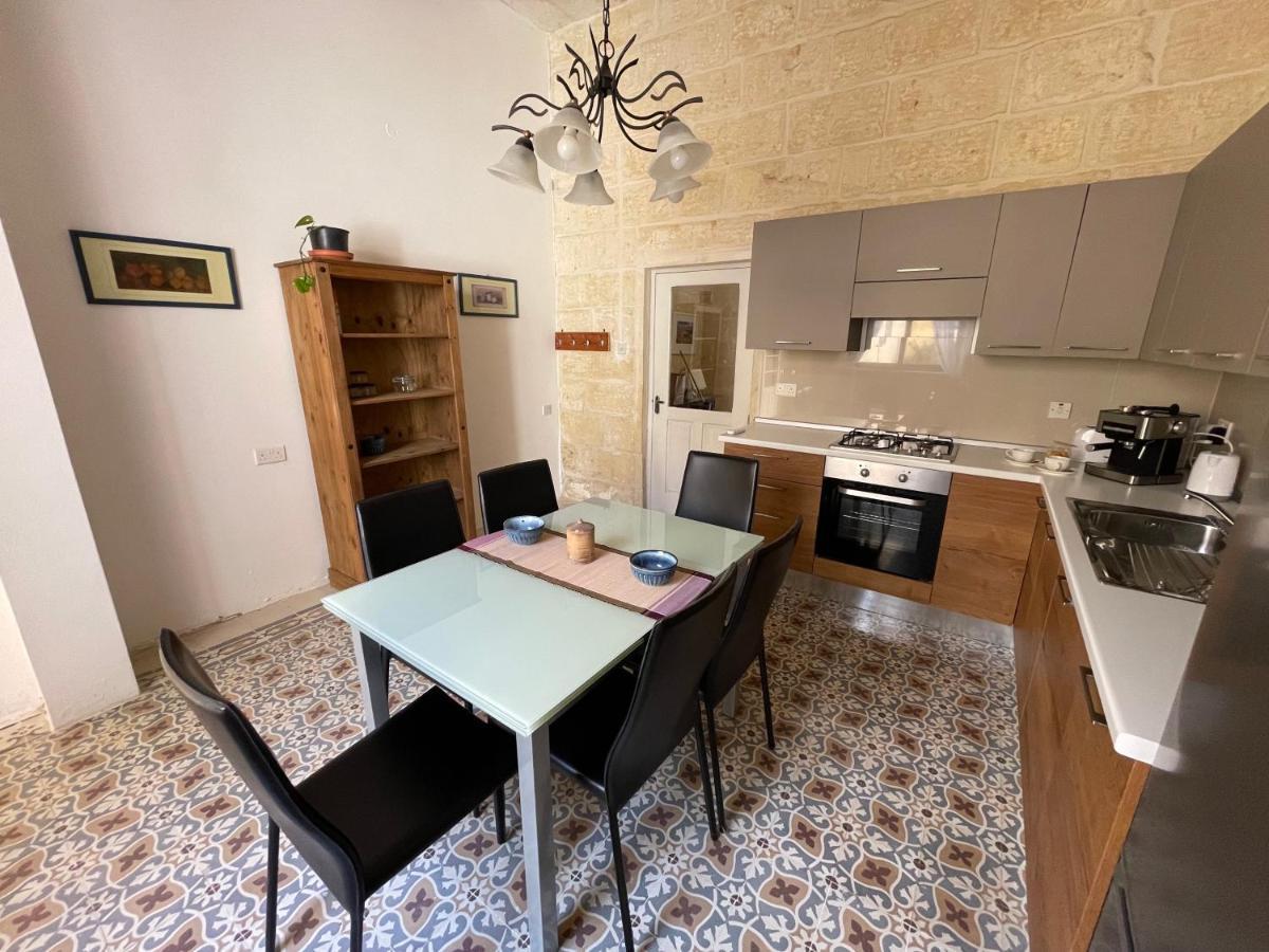 Penelope Townhouse 호텔 Ghajn il-Kbira  외부 사진